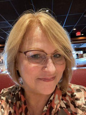 Photo of Lisa B.
