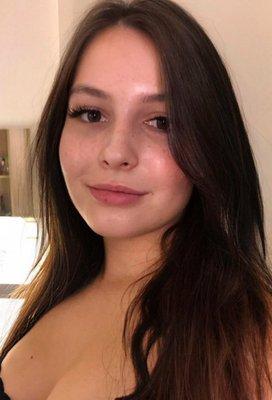 photo of Màrcella R.