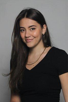 Photo of Roselyn B.