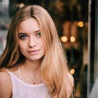 Photo of Jenny L.