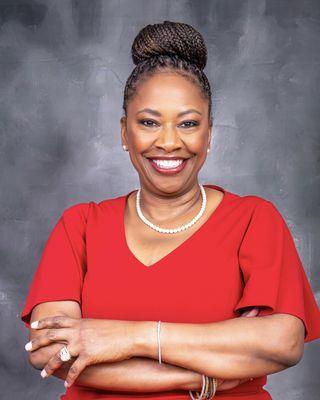photo of Lisa M.