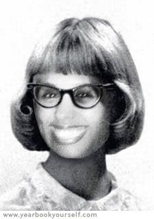 Photo of Liz R.