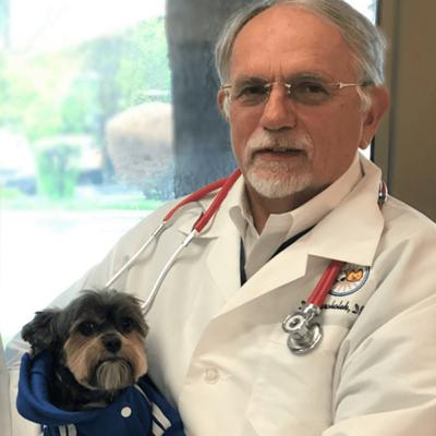 Photo of Dr. Piotr W.