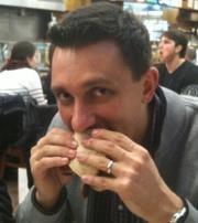 Photo of Lenny K.