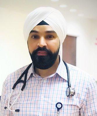 Photo of Dr. Lakhvinder Sonu W.