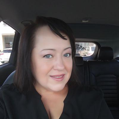 Photo of Lynnelle D.