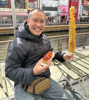 photo of Garrett Aka Glowz L.