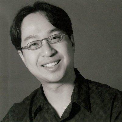 Photo of Julian L.