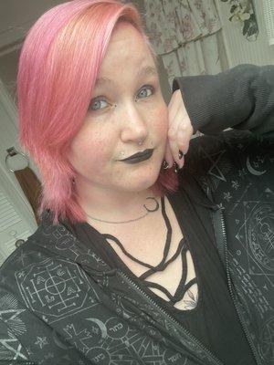 Photo of Janelle L.