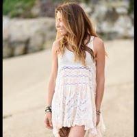 Photo of Andrea B.