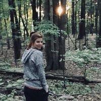 Photo of Erin B.