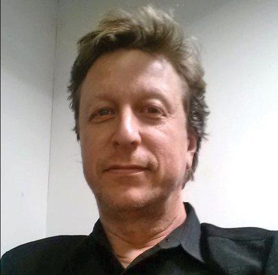 Photo of Tommy L.