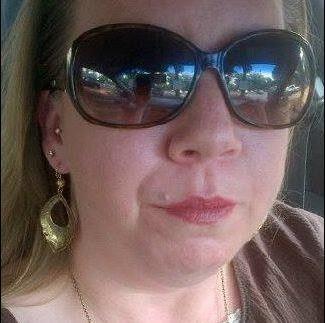 Photo of Laura A.