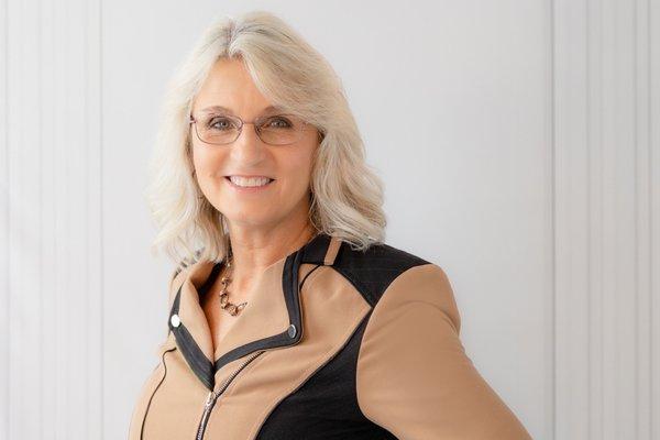 Photo of Laurie P.