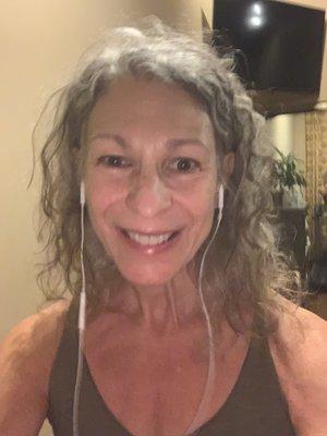 Photo of Lois G.