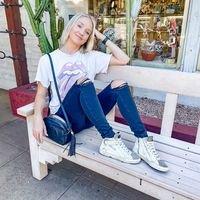 Photo of Alli D.