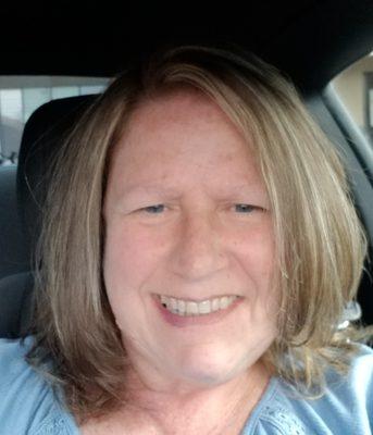 Photo of Lynn M.