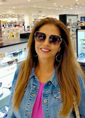 Photo of Lydia R.
