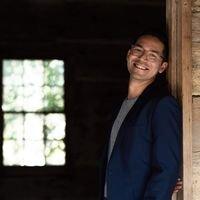 Photo of Hector H.