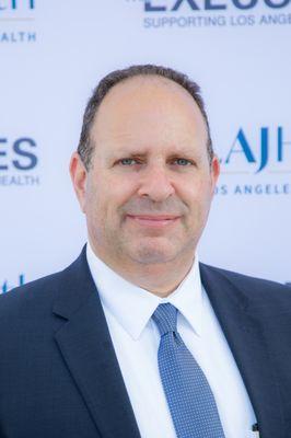 Photo of Aaron L.