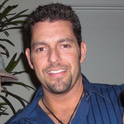 Photo of Lou L.