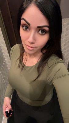 Photo of Alexis R.