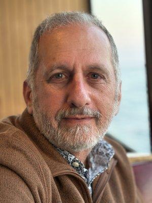 Photo of Donald R.