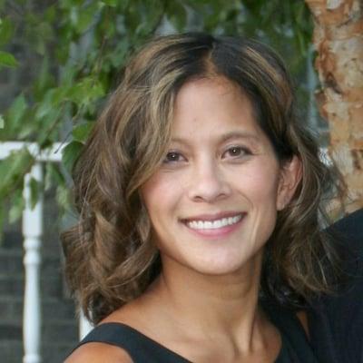Photo of Julie B.