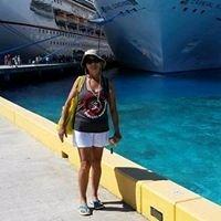 Photo of Vicki J.