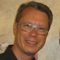 Photo of Jon V.