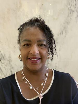 photo of Annette F.