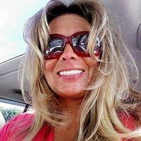 Photo of Laura-lee A.