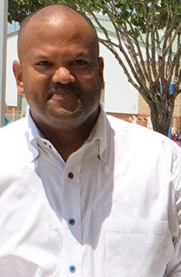 Photo of Gary J.