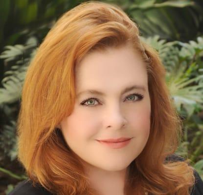 Photo of Carrie H.