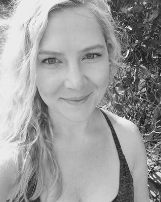 Photo of Dana E.