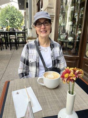Photo of Linda K.
