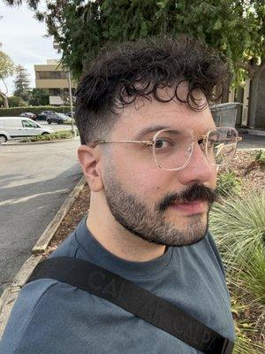 Photo of Johnathan B.