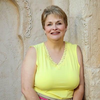 Photo of Lynda S.