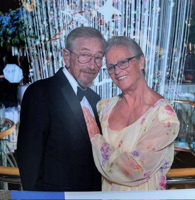 Photo of Lynne S.