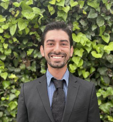 Photo of Dustin R.