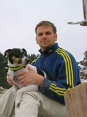 Photo of Todd L.