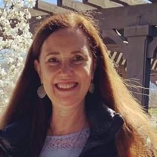 Photo of Julie R.