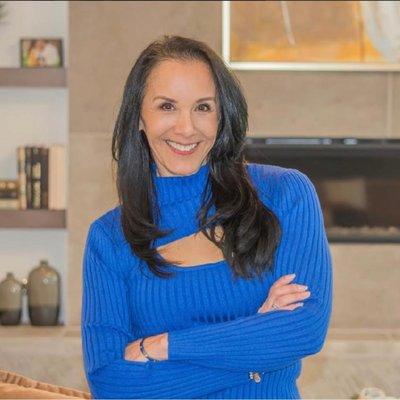 Photo of Roseanne W.