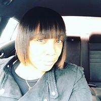 Photo of Lynette B.