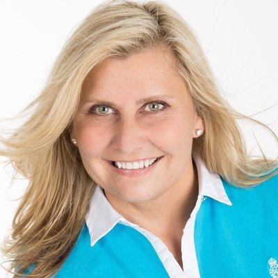 Photo of Angela L.