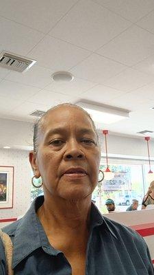 Photo of Ewanda M.
