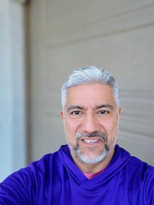 Photo of Robert R.