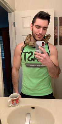 Photo of Aaron B.