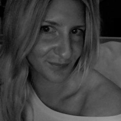 Photo of Jennifer M.