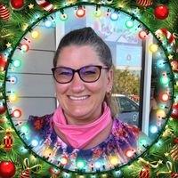 Photo of Laura R.
